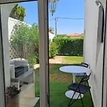 Da Falesia, O Estudio Da Aldeia Acoteias