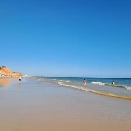 Da Falesia, O Estudio Da Aldeia Acoteias *